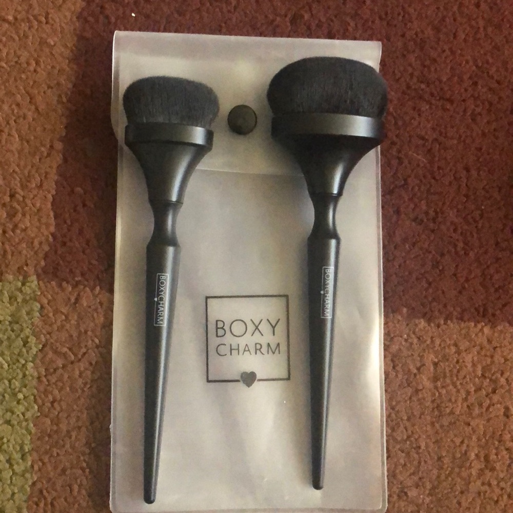Body Charm Brushes